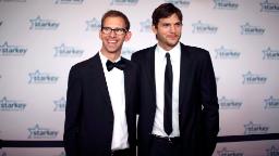 Ashton Kutcher ve ikizi Michael sağlık, suçluluk ve aralarındaki uçurum hakkında konuşuyor